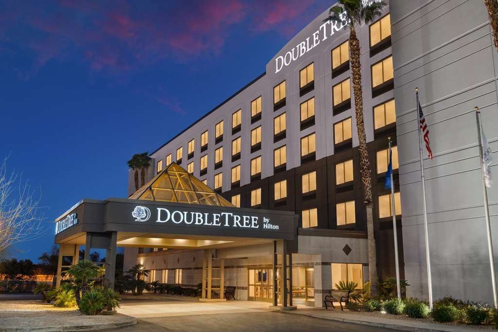 DoubleTree by Hilton Hotel Las Vegas Airport - Airport shuttle hotel near LAS