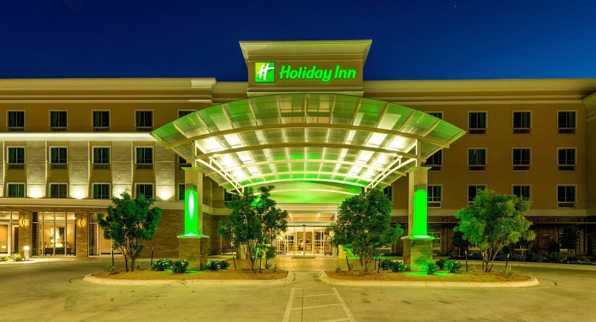 Holiday Inn Austin Airport by IHG - Airport shuttle hotel near AUS