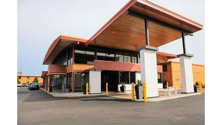 Quality Inn O'Hare Airport - Airport shuttle hotel near ORD