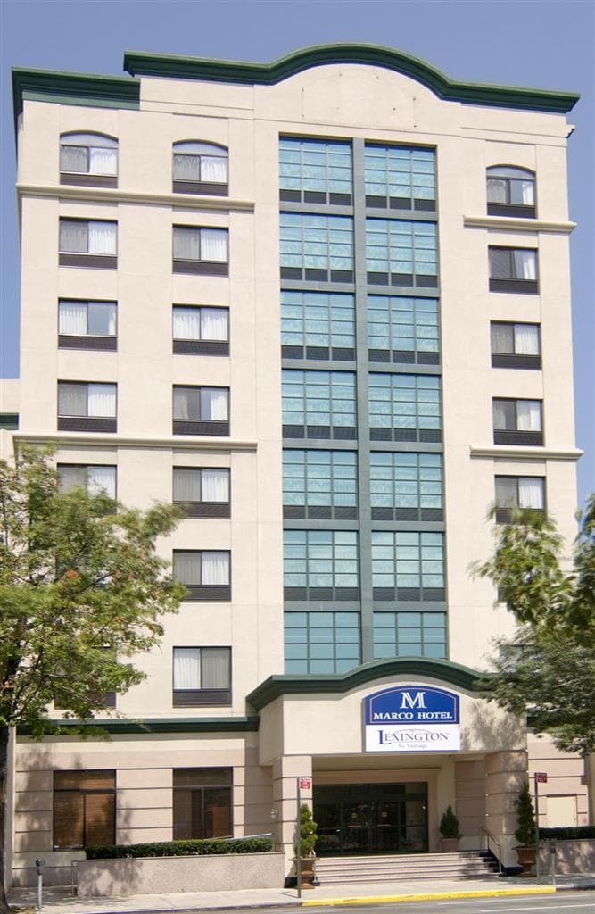 Marco LaGuardia Hotel and Suites - Airport shuttle hotel near LGA