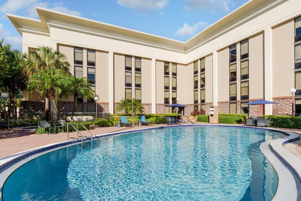 Hampton Inn Ft. Lauderdale-Cypress Creek - Airport shuttle hotel near FLL