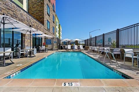 TownePlace Suites by Marriott Sacramento Airport Natomas - Airport shuttle hotel near SMF