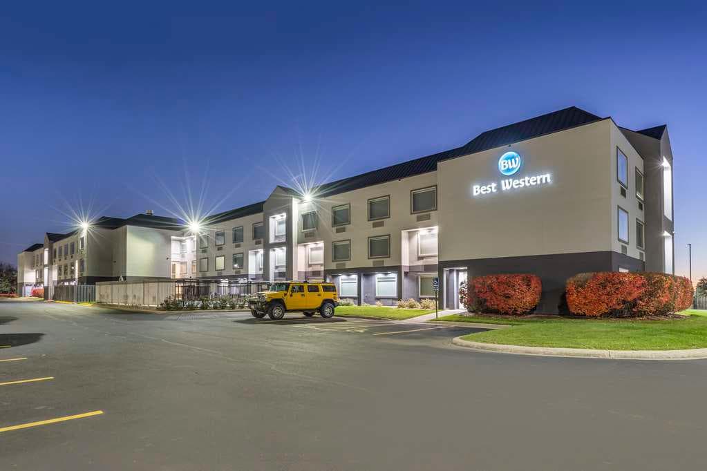 Best Western Glenview -Chicagoland Inn and Suites - Airport shuttle hotel near ORD