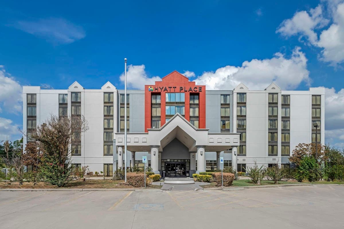Hyatt Place Houston-North - Airport shuttle hotel near IAH