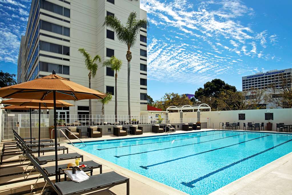 DoubleTree by Hilton Hotel LAX - El Segundo - Airport shuttle hotel near LAX