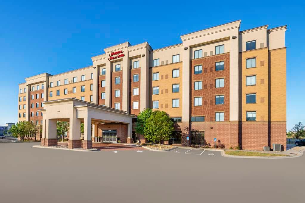 Hampton Inn Suites Minneapolis St Paul Arpt-Mall of America - Airport shuttle hotel near MSP