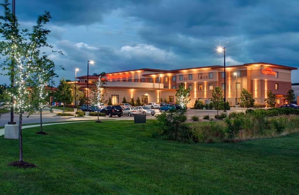 Hilton Garden Inn Milwaukee Airport - Airport shuttle hotel near MKE