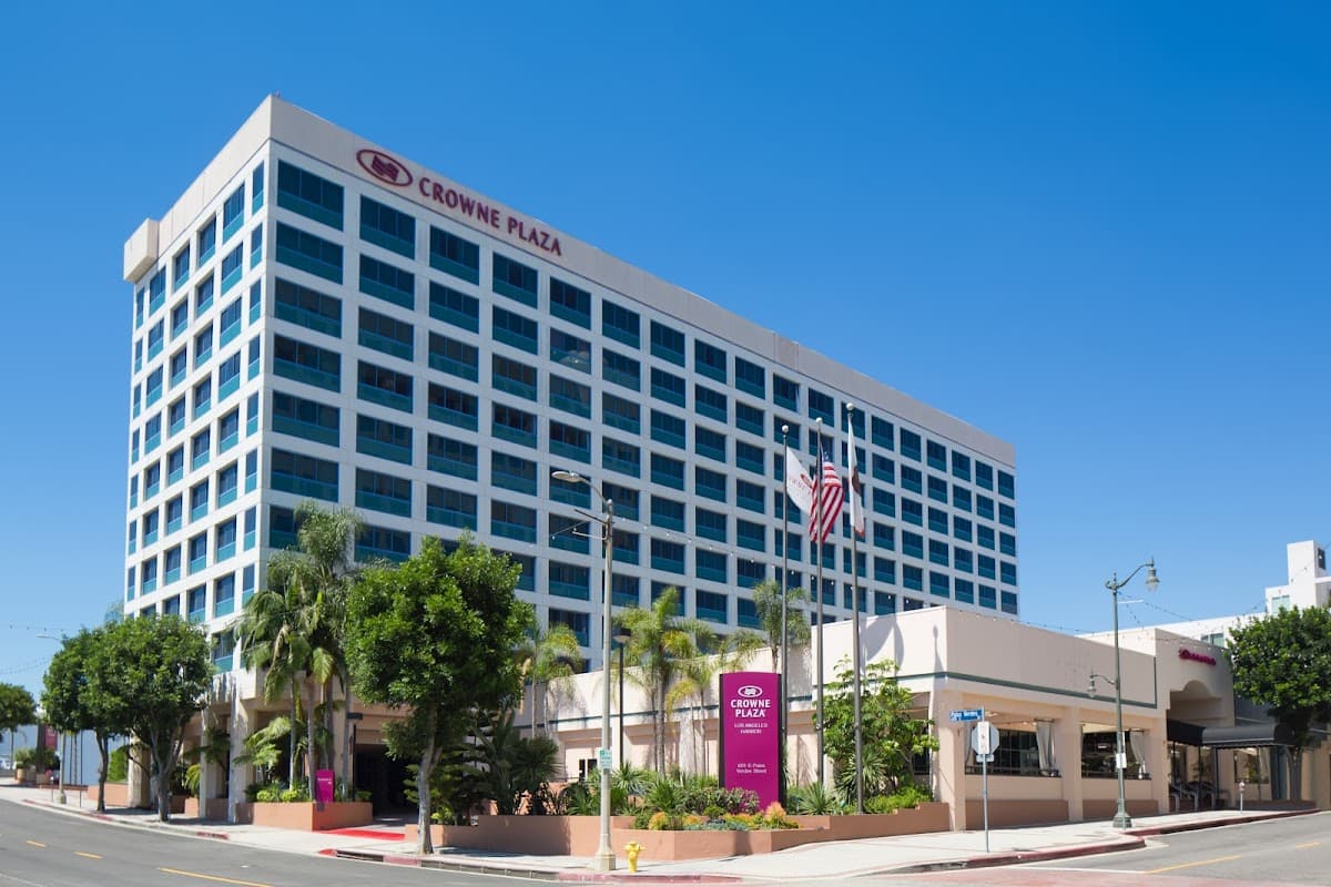 Crowne Plaza Los Angeles Harbor Hotel by IHG - Airport shuttle hotel near LAX