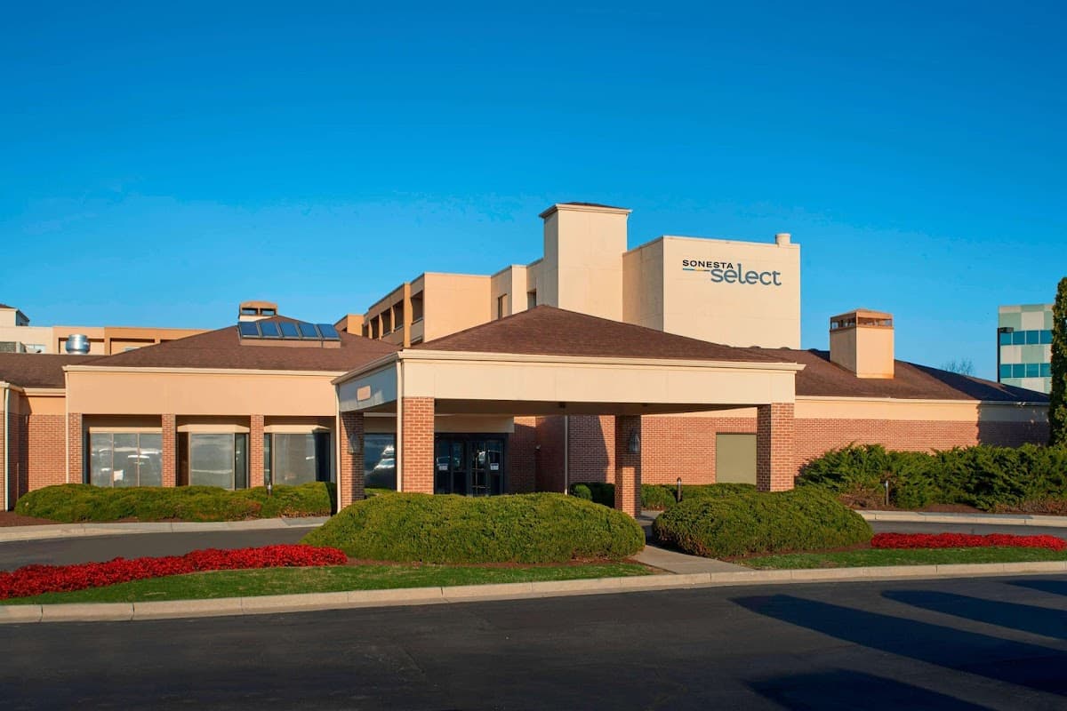 Sonesta Select Indianapolis Carmel - Airport shuttle hotel near IND