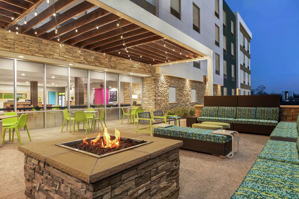 Home2 Suites by Hilton Ridley Park Philadelphia Airport South - Airport shuttle hotel near PHL