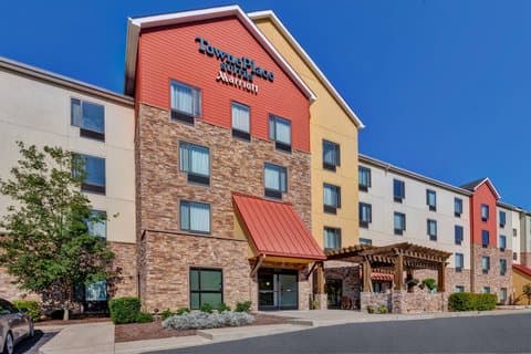 TownePlace Suites by Marriott Nashville Airport - Airport shuttle hotel near BNA