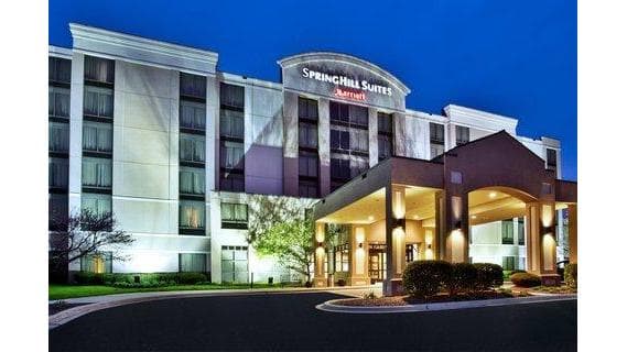 SpringHill Suites by Marriott Chicago Southwest at Burr Ridge/Hinsdale - Airport shuttle hotel near MDW
