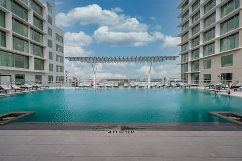 AC Hotel Fort Lauderdale Airport - Airport shuttle hotel near FLL