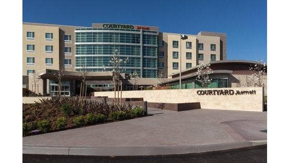 Courtyard by Marriott San Jose North/Silicon Valley - Airport shuttle hotel near SJC