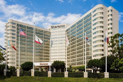 Sheraton Gateway Los Angeles Hotel - Airport shuttle hotel near LAX