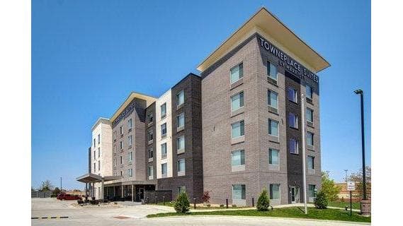 TownePlace Suites by Marriott Cincinnati Airport South - Airport shuttle hotel near CVG