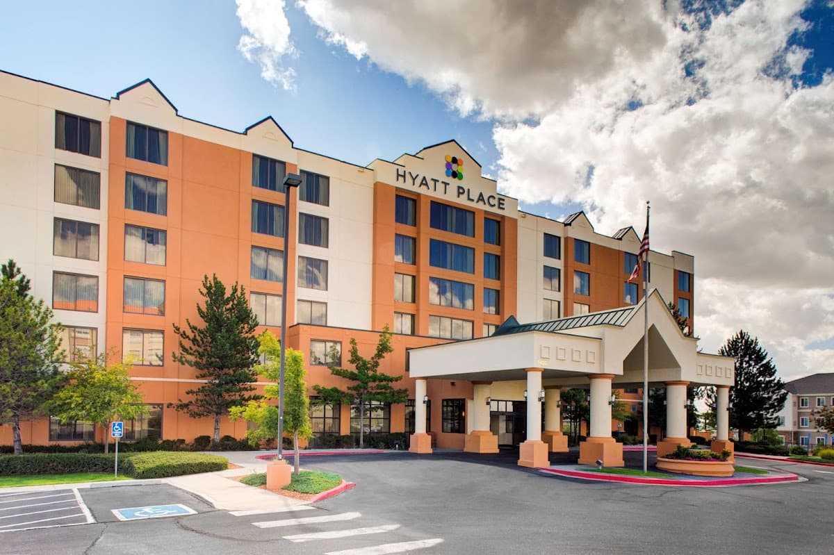 Hyatt Place Albuquerque Airport - Airport shuttle hotel near ABQ