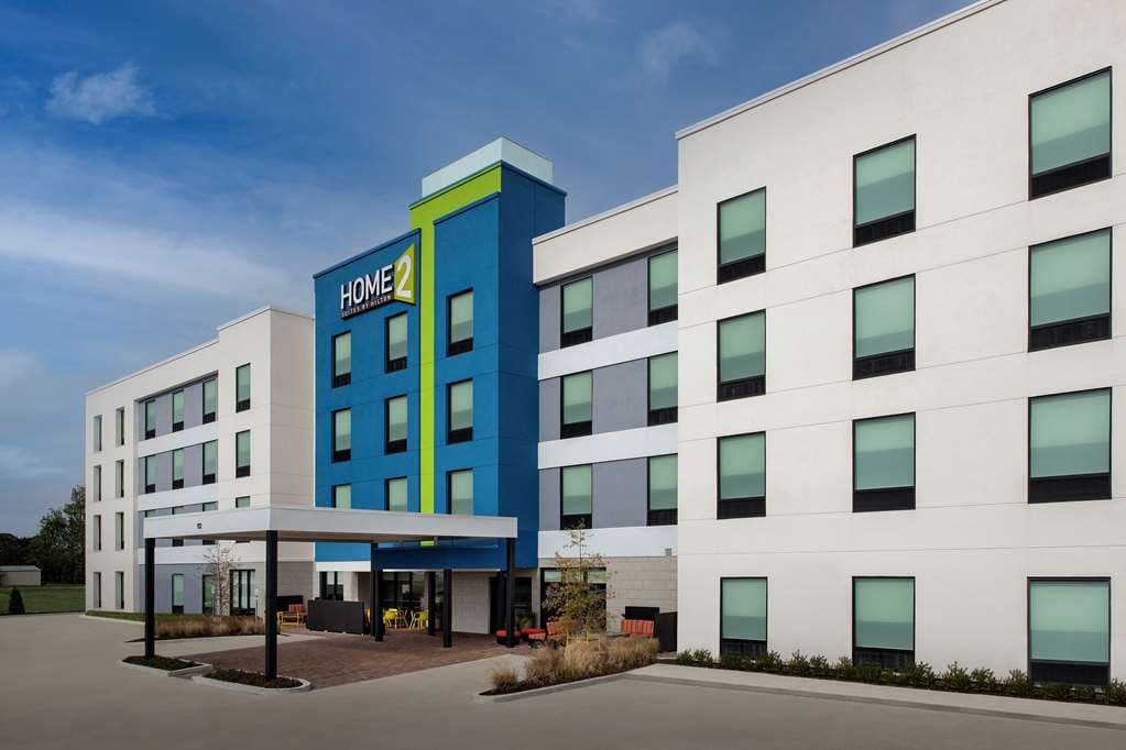 Home2 Suites by Hilton Kenner New Orleans Airport - Airport shuttle hotel near MSY