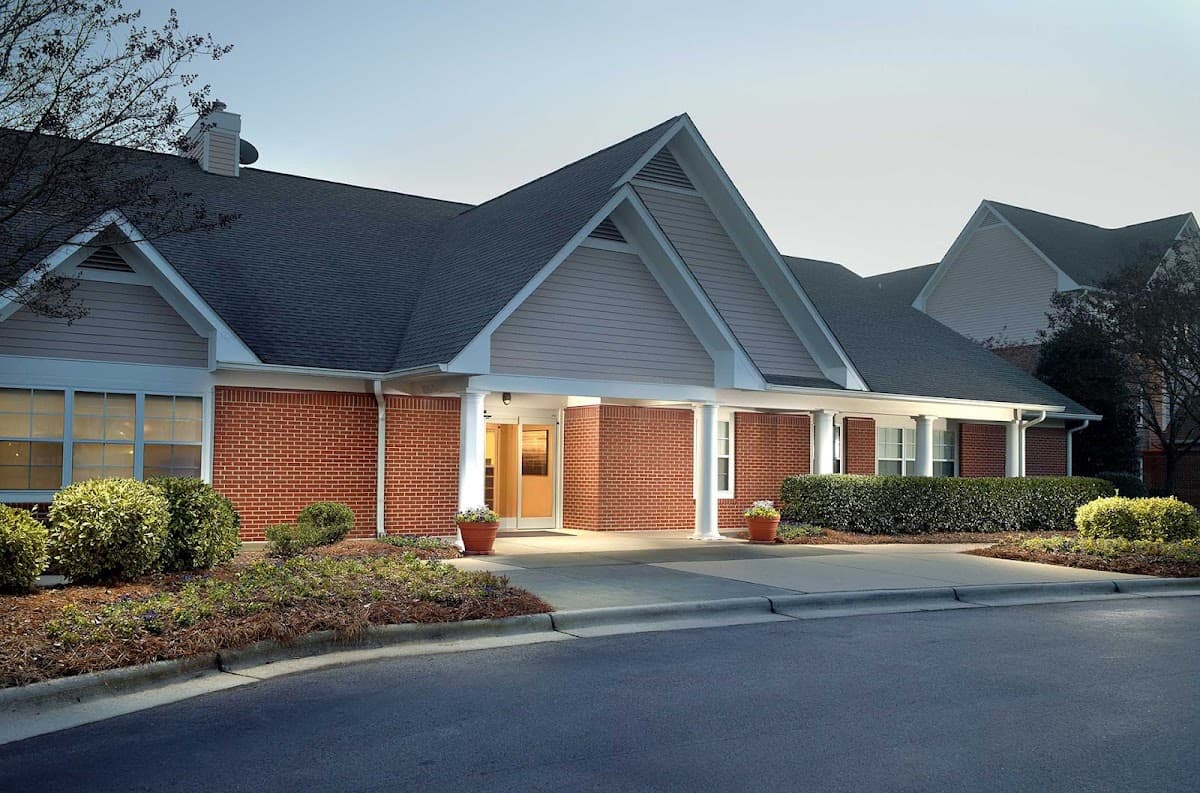 Sonesta ES Suites Raleigh Durham Airport Morrisville - Airport shuttle hotel near RDU