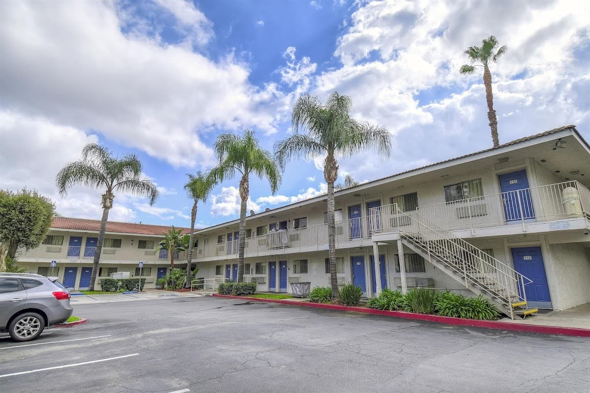 Motel 6 Chino, CA - Los Angeles Area - Airport shuttle hotel near ONT