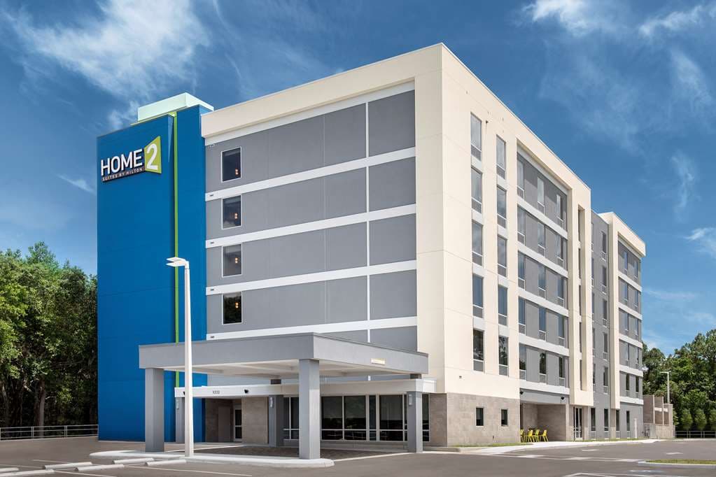 Home2 Suites by Hilton Tampa Westshore Airport - Airport shuttle hotel near TPA