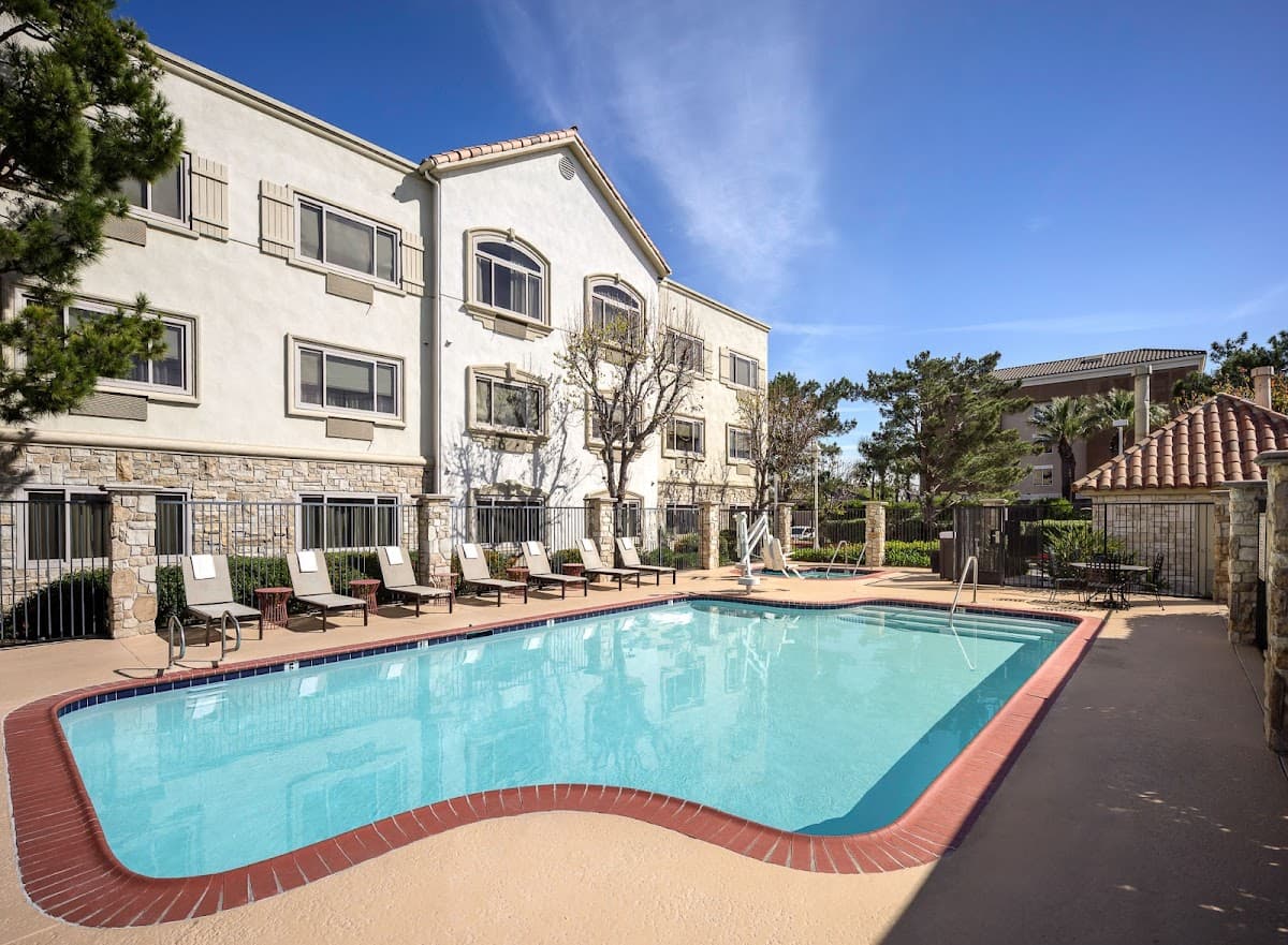 Ayres Suites Ontario Mills Mall - Rancho Cucamonga - Airport shuttle hotel near ONT
