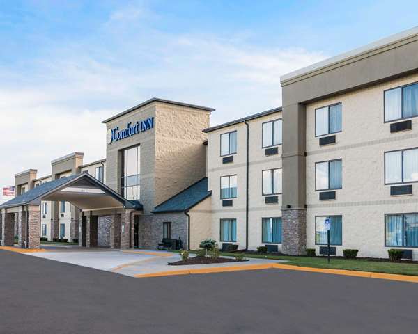 Comfort Inn Metro Airport - Airport shuttle hotel near DTW
