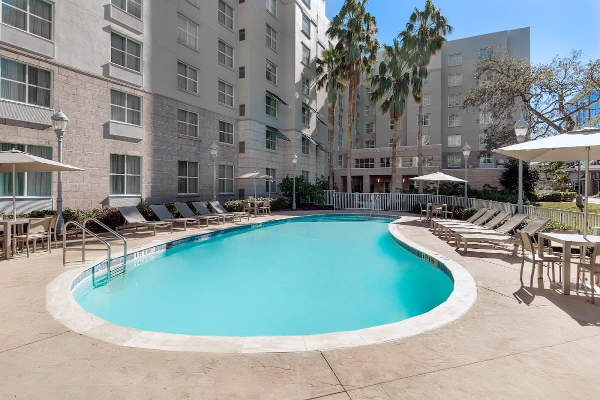 Homewood Suites by Hilton Tampa Airport - Westshore - Airport shuttle hotel near TPA