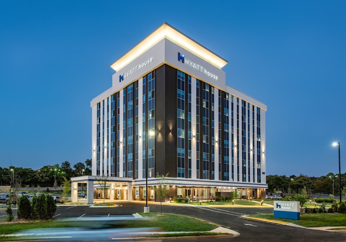Hyatt House BWI Airport / Baltimore - Airport shuttle hotel near BWI