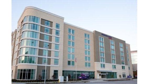 SpringHill Suites by Marriott San Jose Airport - Airport shuttle hotel near SJC