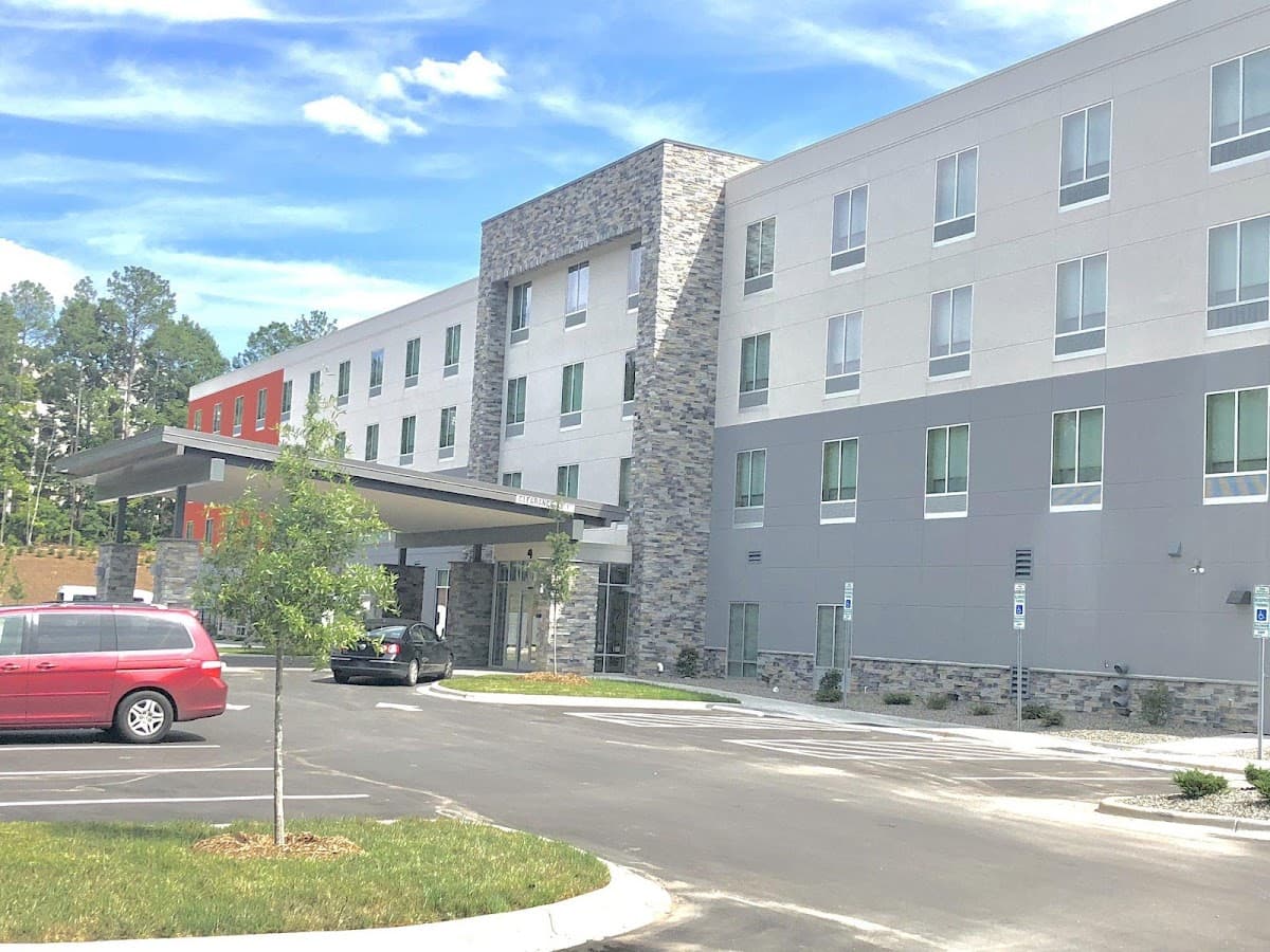 Holiday Inn Express & Suites Raleigh Airport - Brier Creek by IHG - Airport shuttle hotel near RDU