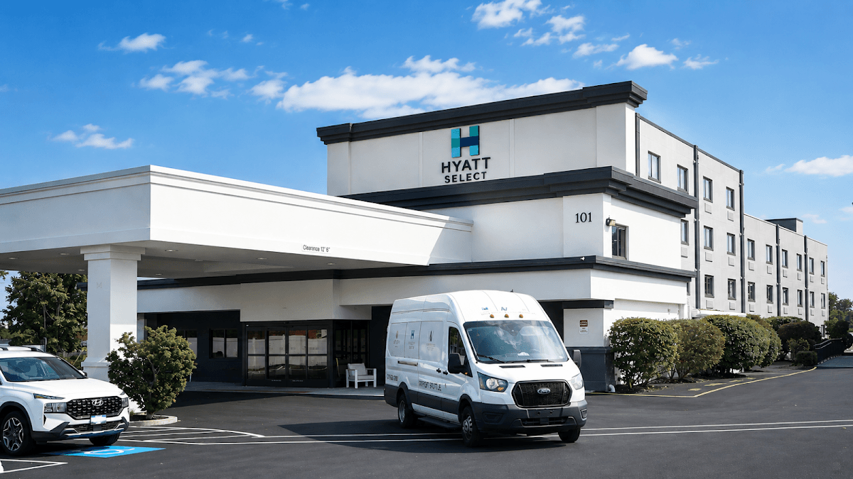 Hyatt Select Philadelphia Airport - Airport shuttle hotel near PHL