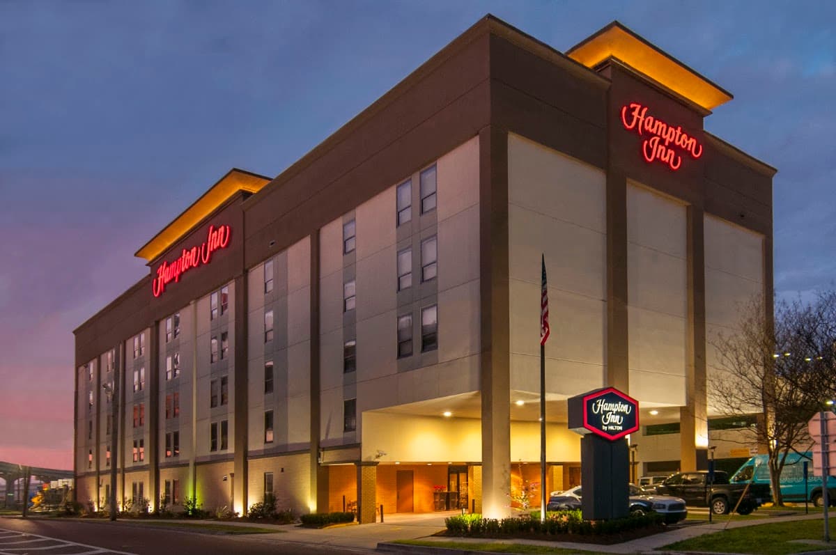 Hampton Inn Metairie - Airport shuttle hotel near MSY