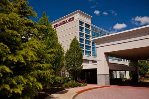 Renaissance Newark Airport Hotel - Airport shuttle hotel near EWR