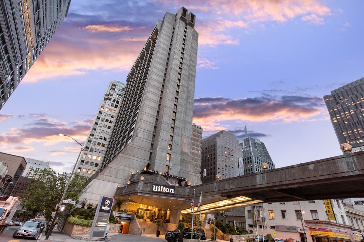 Hilton San Francisco Financial District - Airport shuttle hotel near SFO