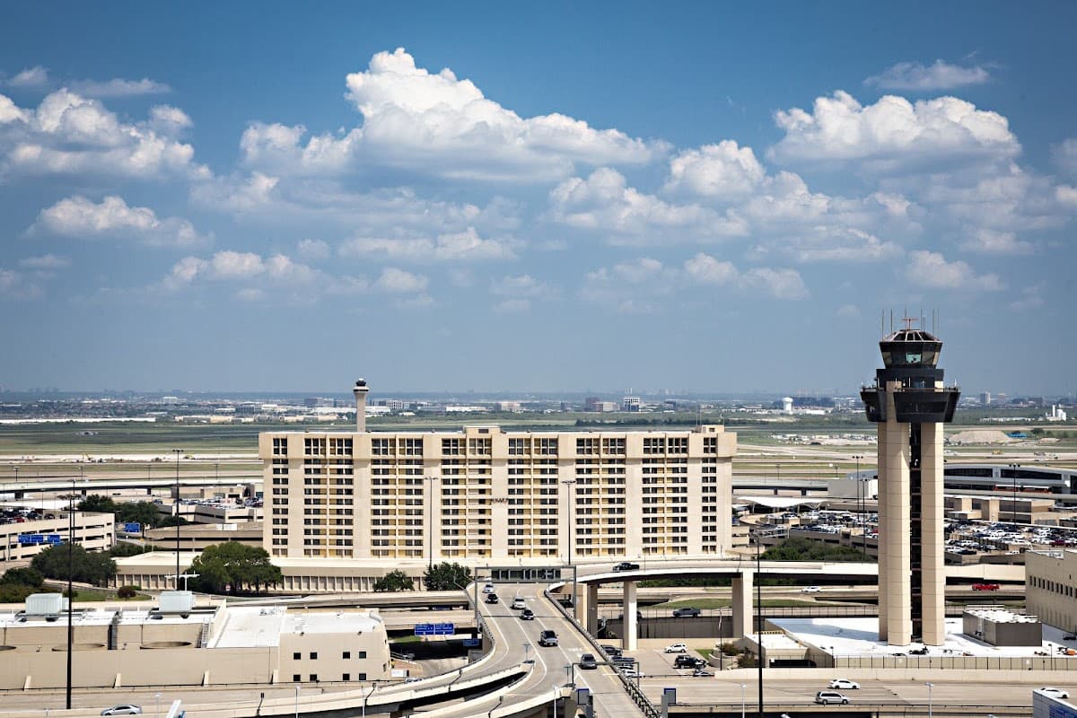 Hyatt Regency DFW International Airport - Airport shuttle hotel near DFW