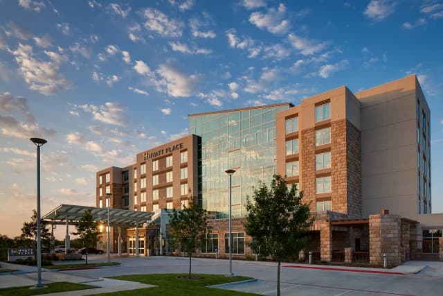 Hyatt Place DFW - Airport shuttle hotel near DFW