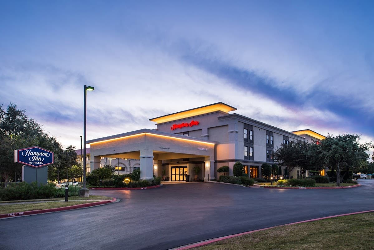 Hampton Inn San Antonio Stone Oak - Airport shuttle hotel near SAT