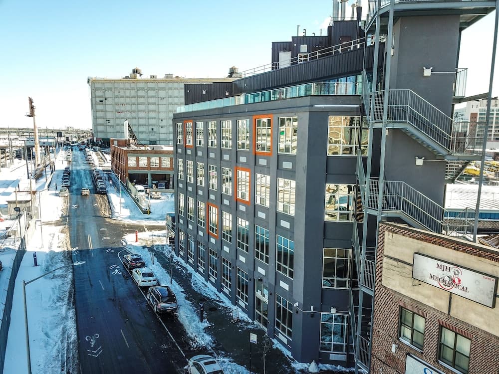 Feather Factory Hotel Queens NY - Airport shuttle hotel near LGA