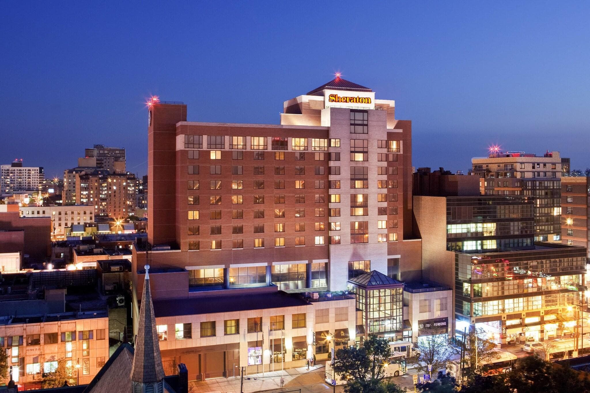 Sheraton LaGuardia East Hotel - Airport shuttle hotel near LGA